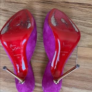 Size IT 38 but fits like a US 7